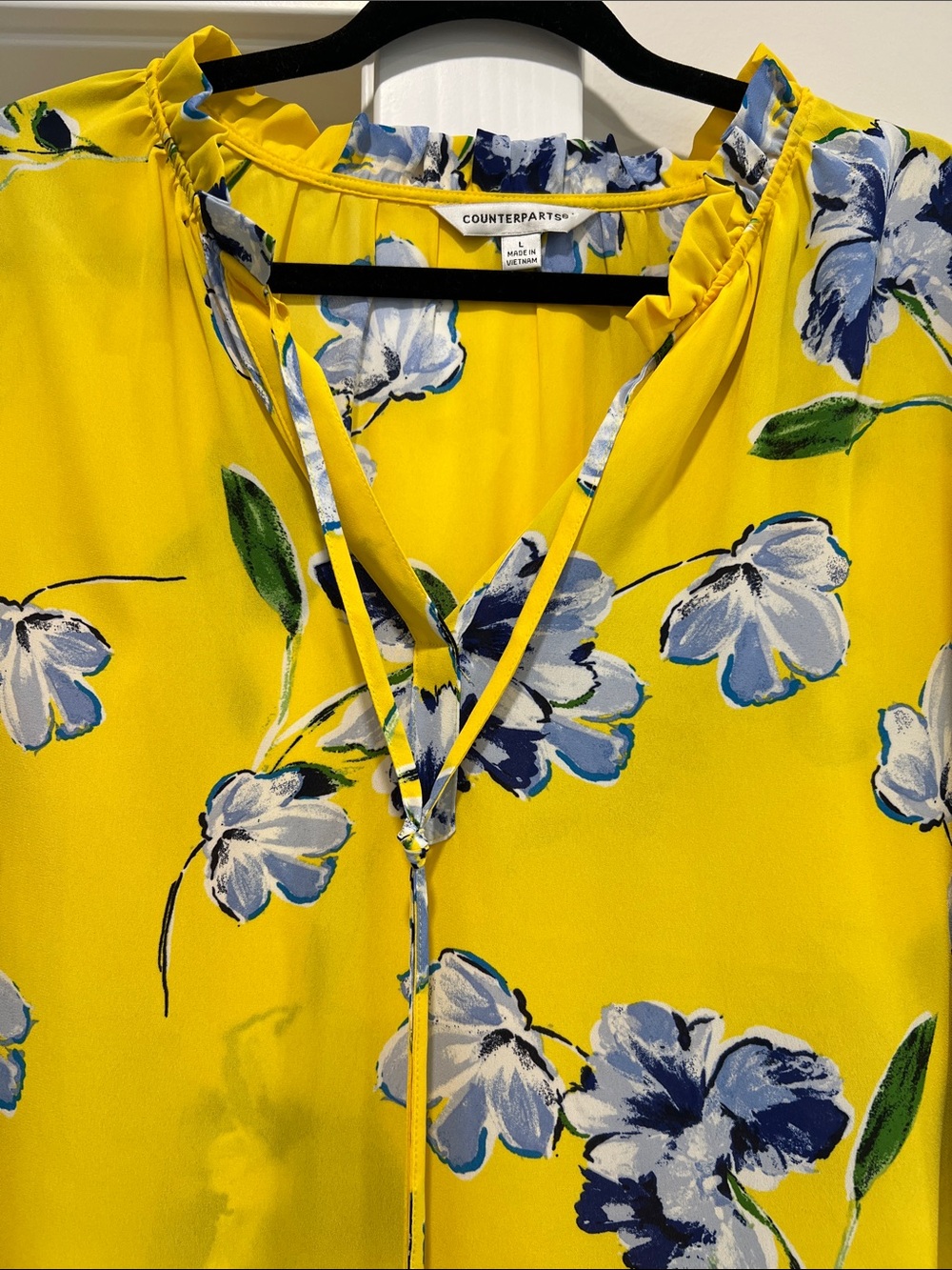 Counterparts Yellow Floral Tie-Front Blouse - Picture 3 of 5